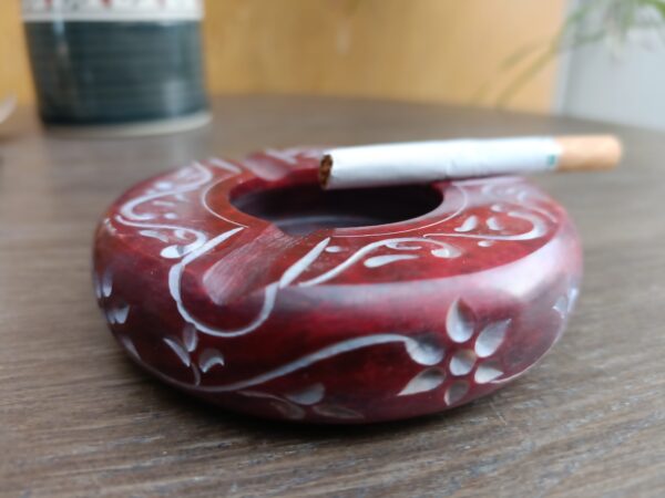 3.5 Inch Handmade Marble Soapstone Ashtray for Home, Office Gift for Him/Her - Image 4