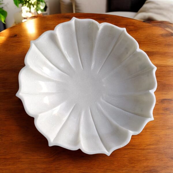 Decorative 12 Inch White Marble Ribbed Wave Ruffle Bowl Fruit Bowl for Home Decor For Housewarming Gift