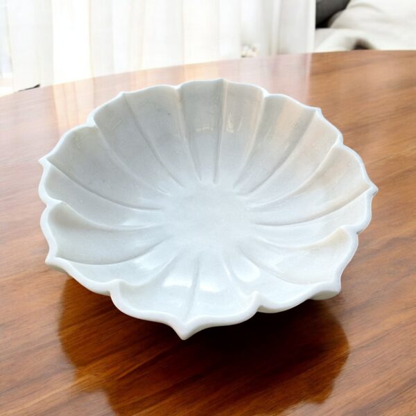 Decorative 12 Inch White Marble Ribbed Wave Ruffle Bowl Fruit Bowl for Home Decor For Housewarming Gift - Image 2