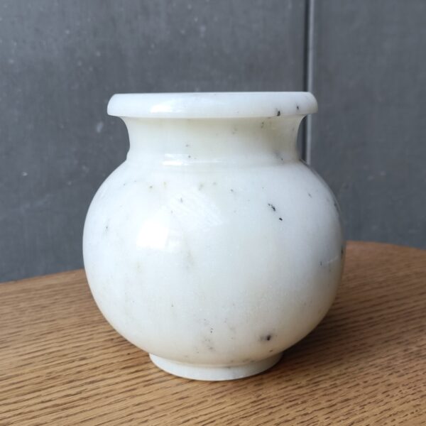 Decorative 5 Inch Marble Pot Fruit Bowl for Home & Office, Gift for Someone you Love - Image 2