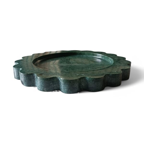 8 x 8 Inches Scalloped Decorative Round Green Marble Tray, Beautiful Serving Marble Tray, Scalloped Tray, Jewellery Tray, Unique Tray for Gift Home Decor - Image 5