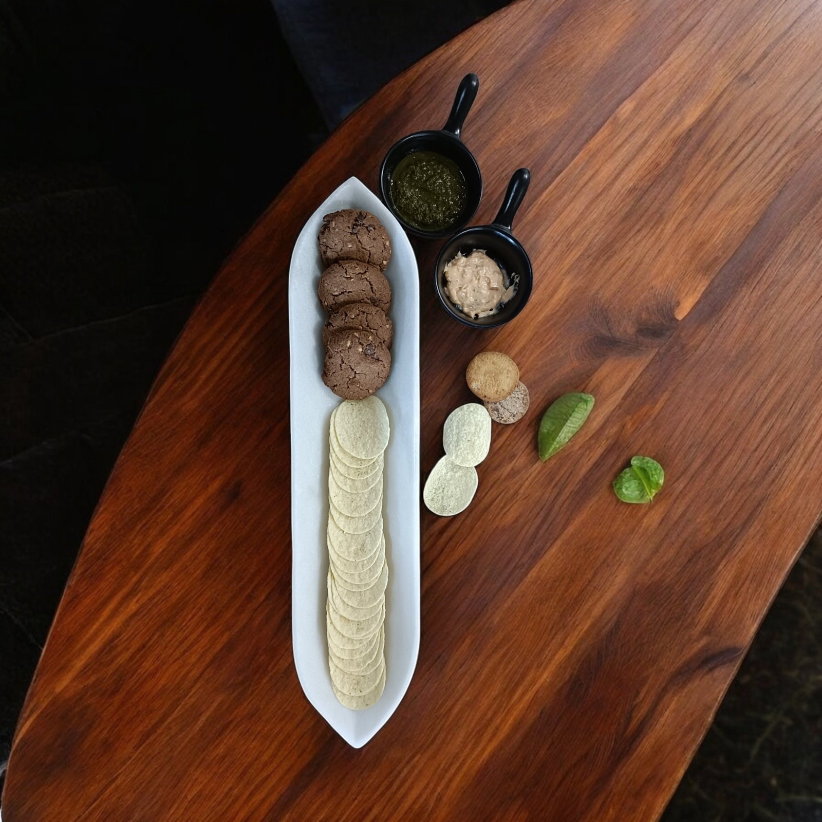 White Elliptical-Cusp Marble Serving Bowl - 18 Inch - Image 2