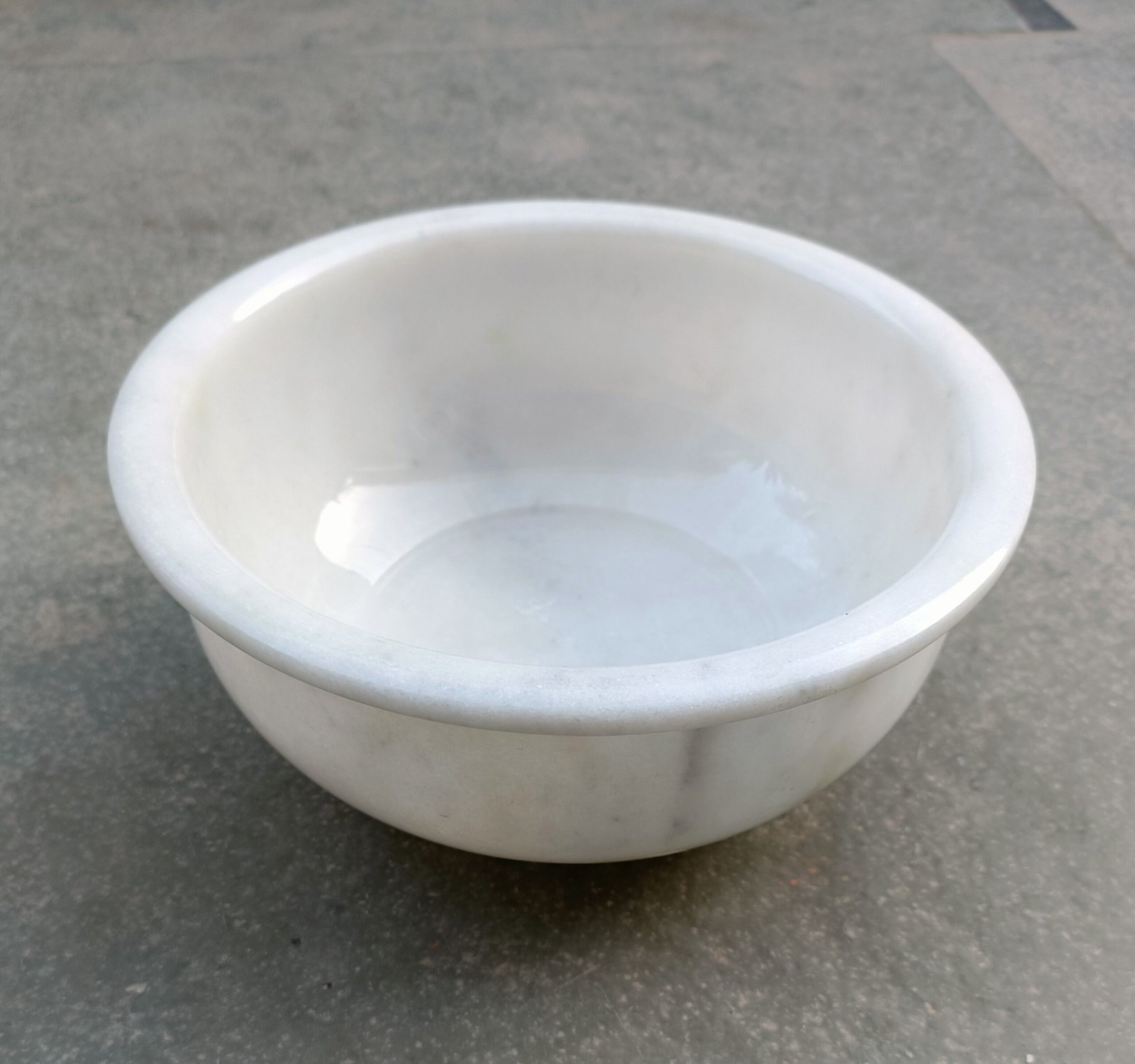 White Polished Minimalist Marble Fruit Bowl - 7 Inch - Image 2