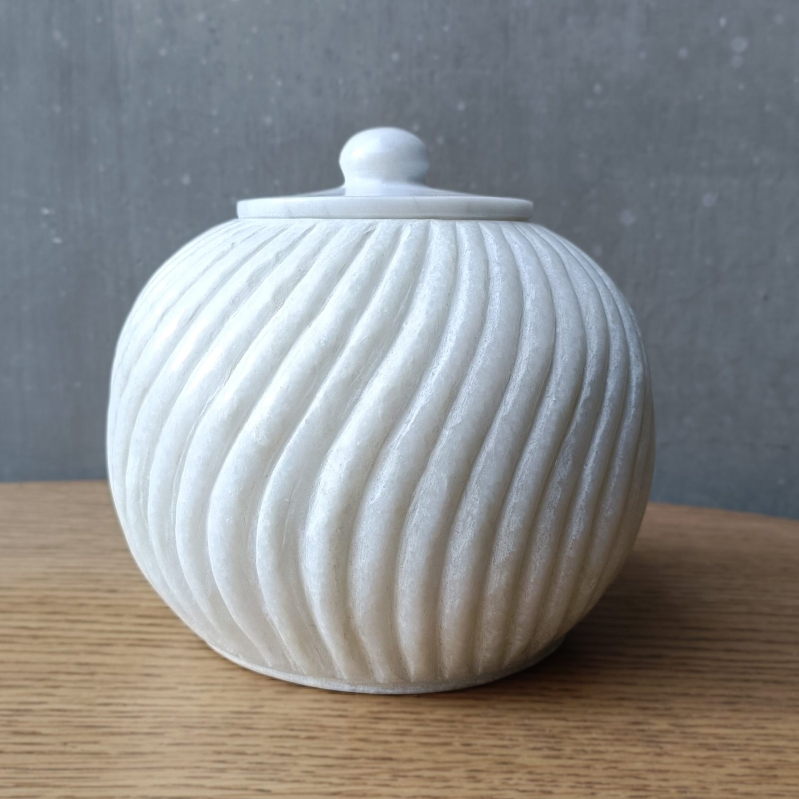 White Swirl Ribbed Marble Decorative Ginger Jar with Lid
