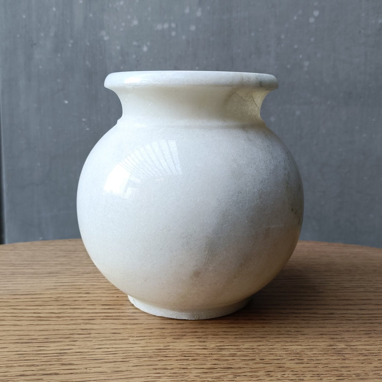 Snow White Speckled Orb Marble Bud Vase - 6 Inch