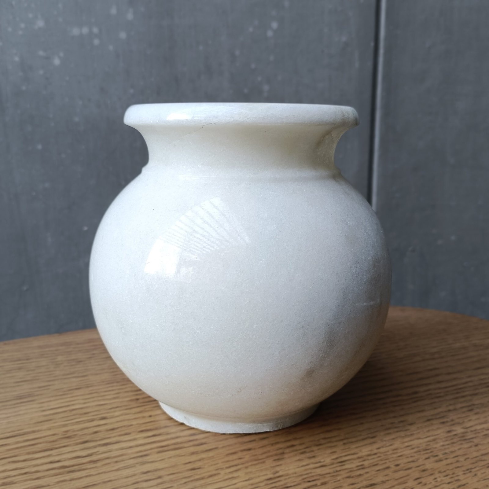 Snow White Speckled Orb Marble Bud Vase - 6 Inch - Image 3