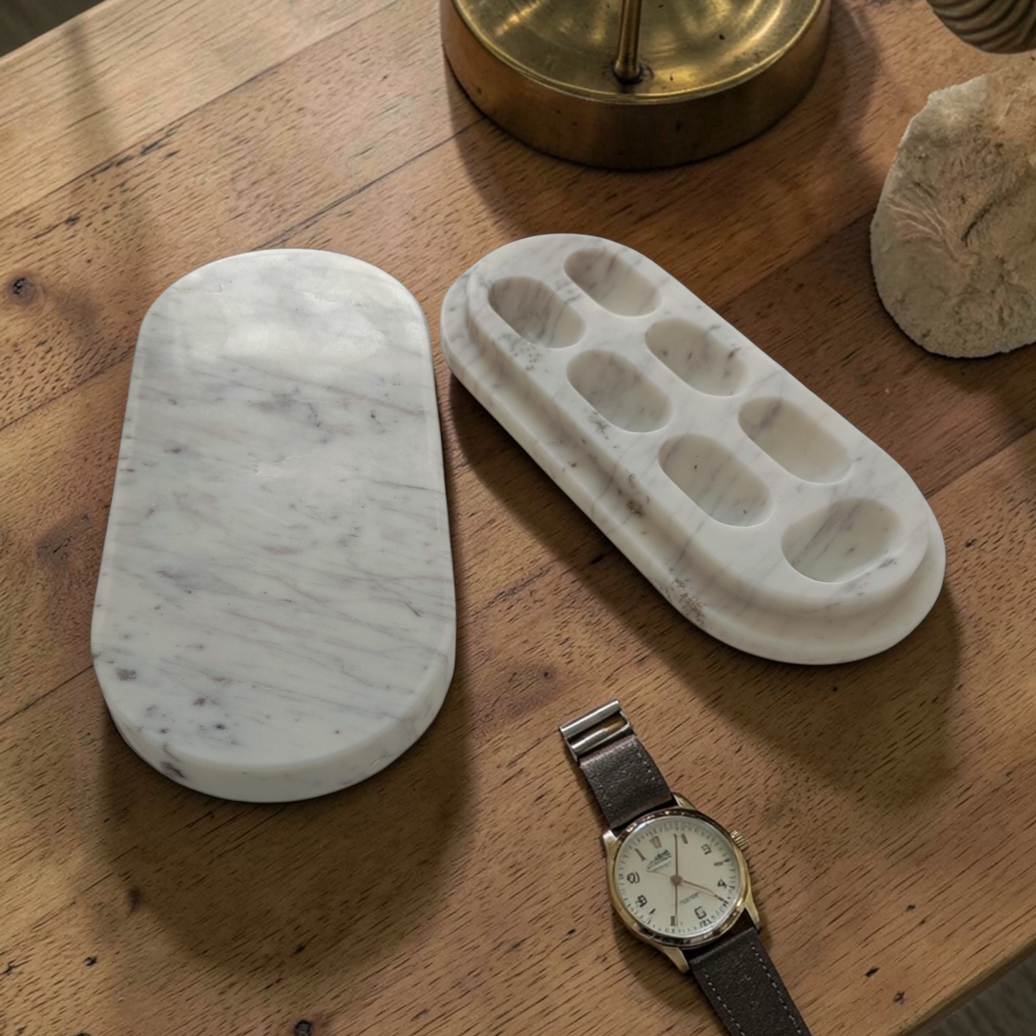 CAPSULE Marble Pill Box - Off White Marble with Purple Veining Pill Box Seven Day Pill Organizer - Image 2