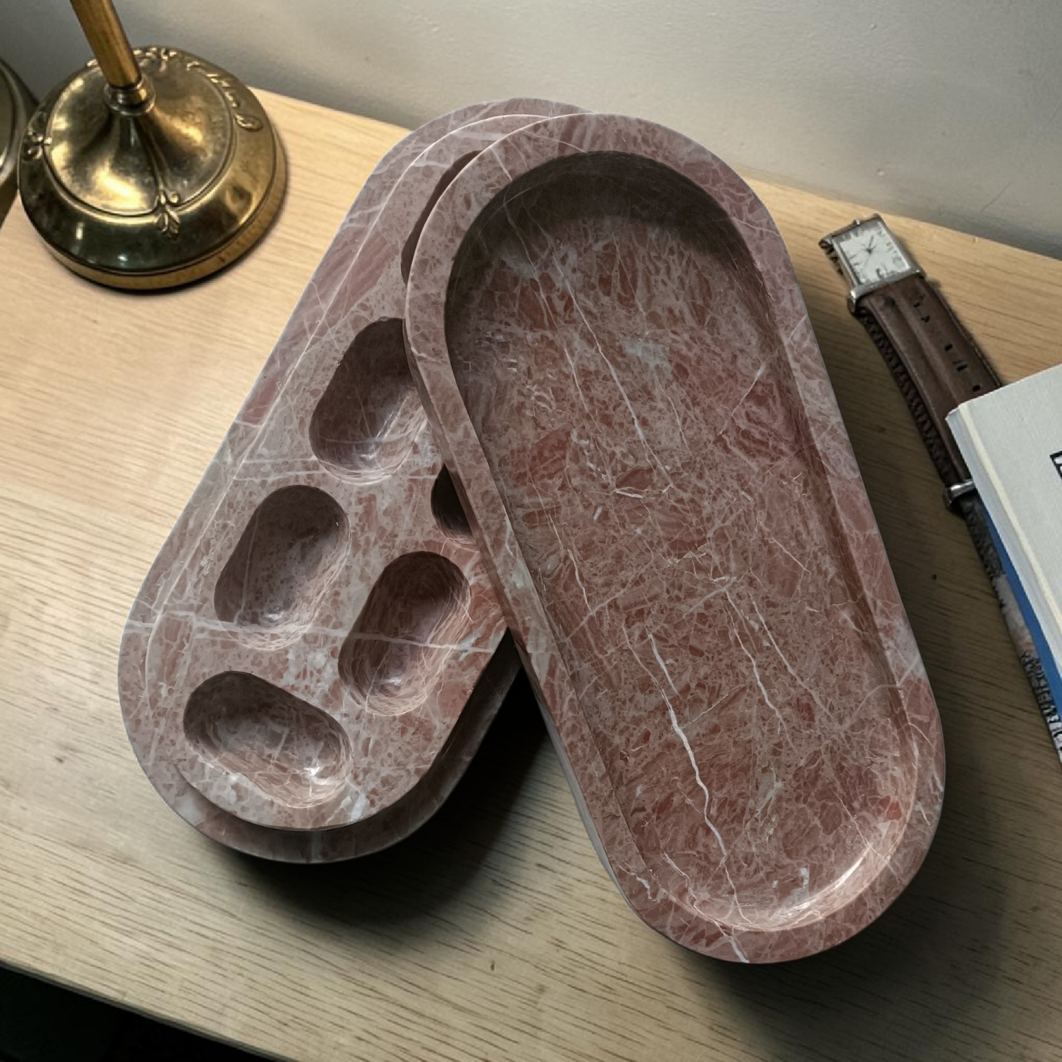 CAPSULE Marble Pill Box - Rust Pink Marble Pill Box with Plain Lid : Seven Day Organizer Veining Pill Box Seven Day Pill Organizer - Image 3