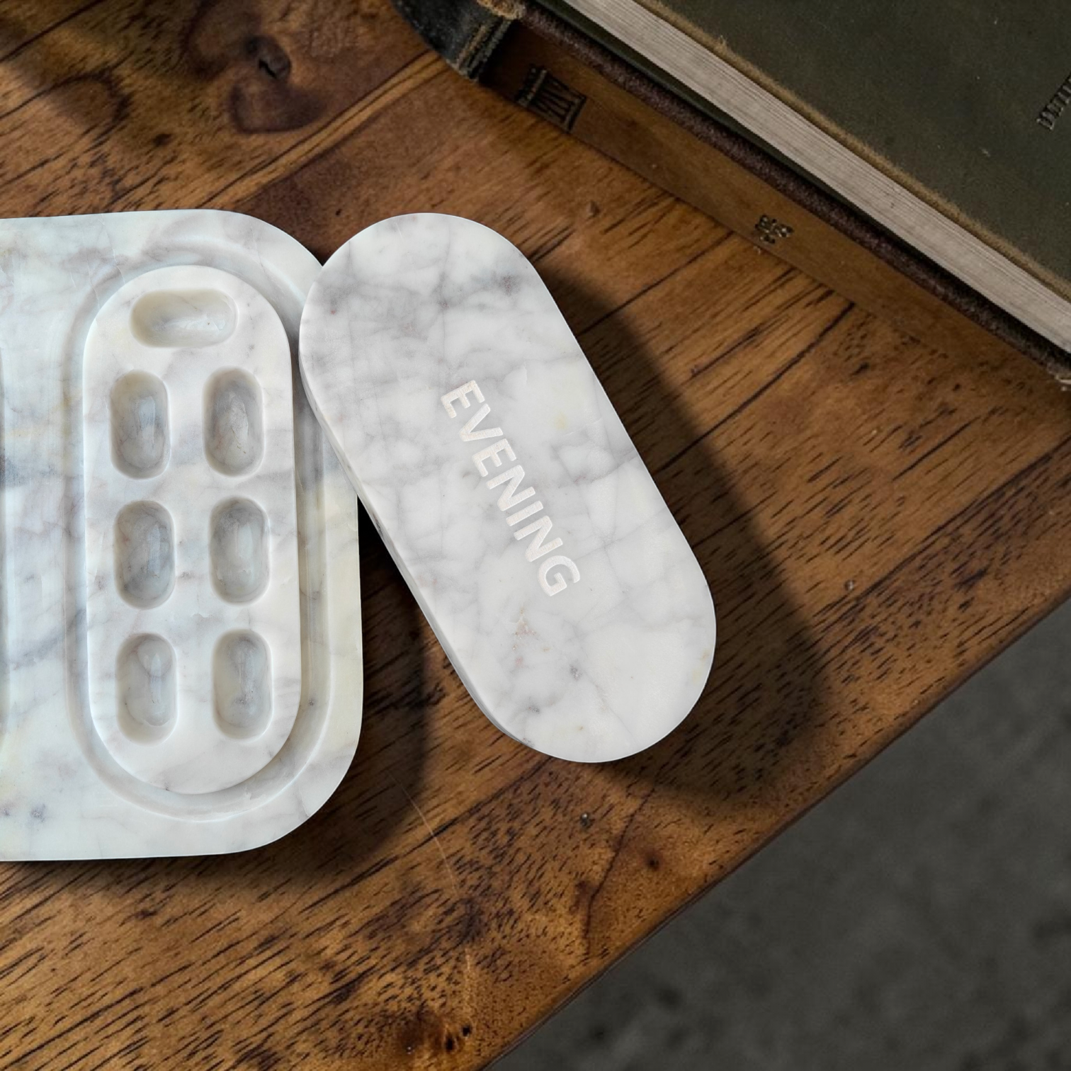 TWINCAP Marble Pill Box - Off White Marble Pill Box with Plain Lid : Seven Day Organizer Purple Veining Pill Box Seven Day Pill Organizer - Image 6