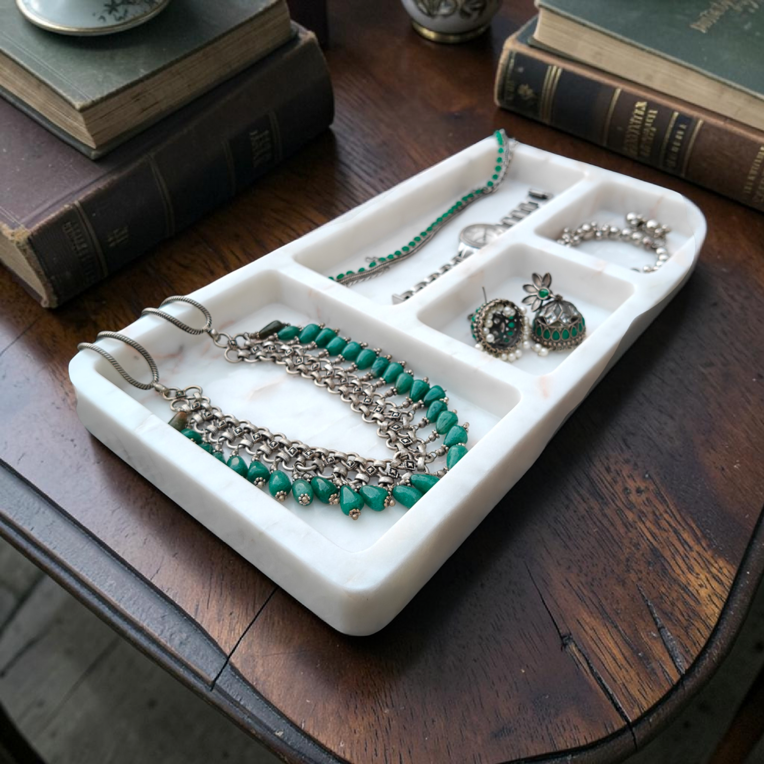 Handcrafted White Marble Jewelry Tray – Elegant Vanity & Catchall Organizer - Image 2